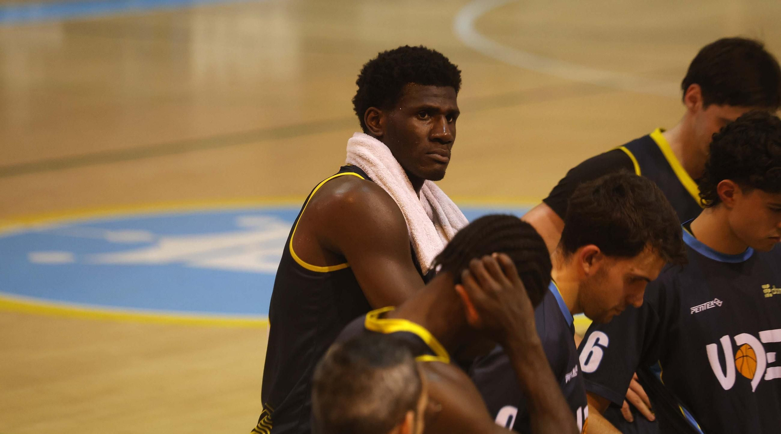 Las fotos del Udea Algeciras - Caja 87 de la Segunda FEB de baloncesto