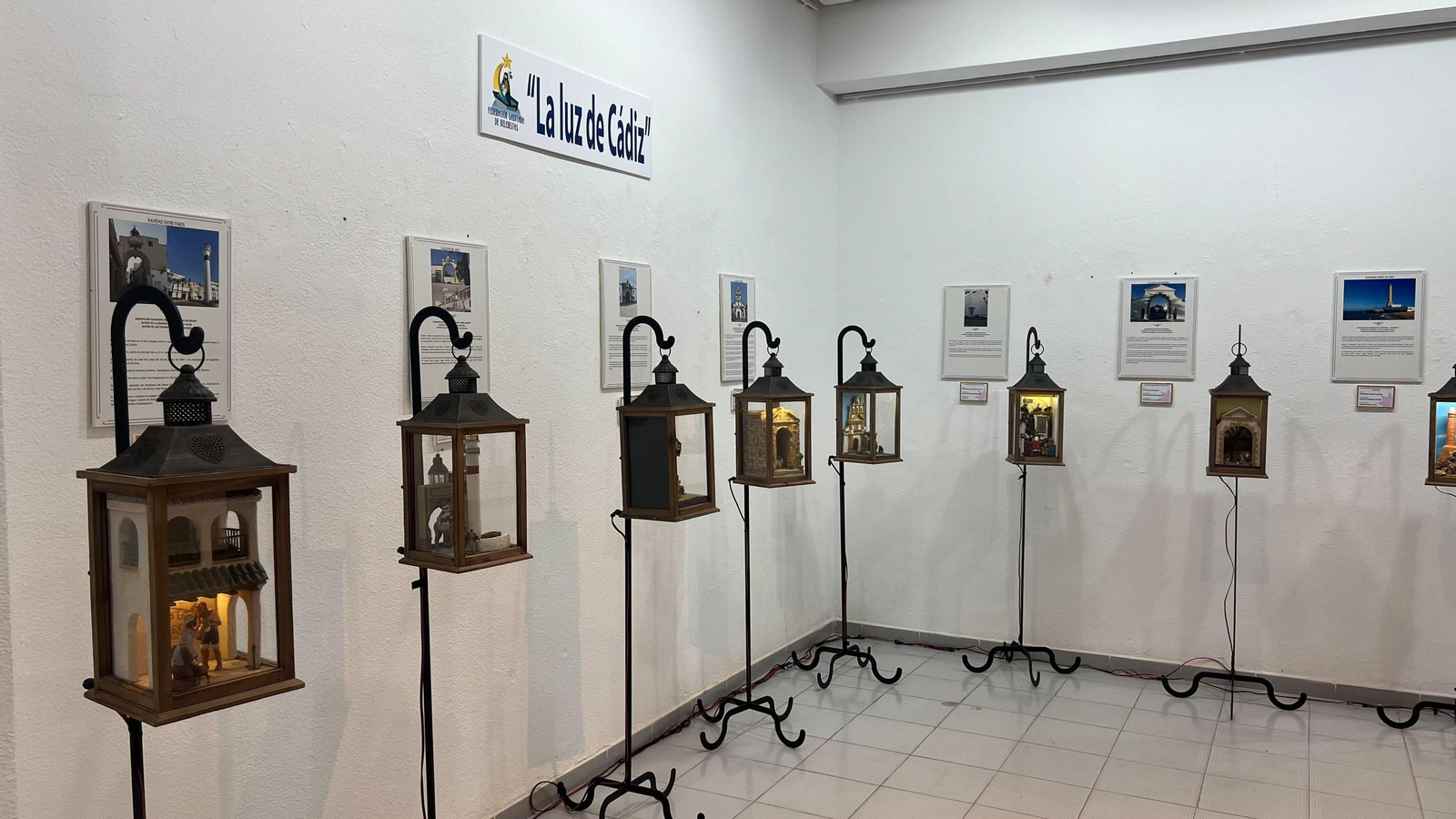 Fotos de la exposición belenista por el 25 aniversario de la asociación Oro, Incienso y Mirra en Algeciras