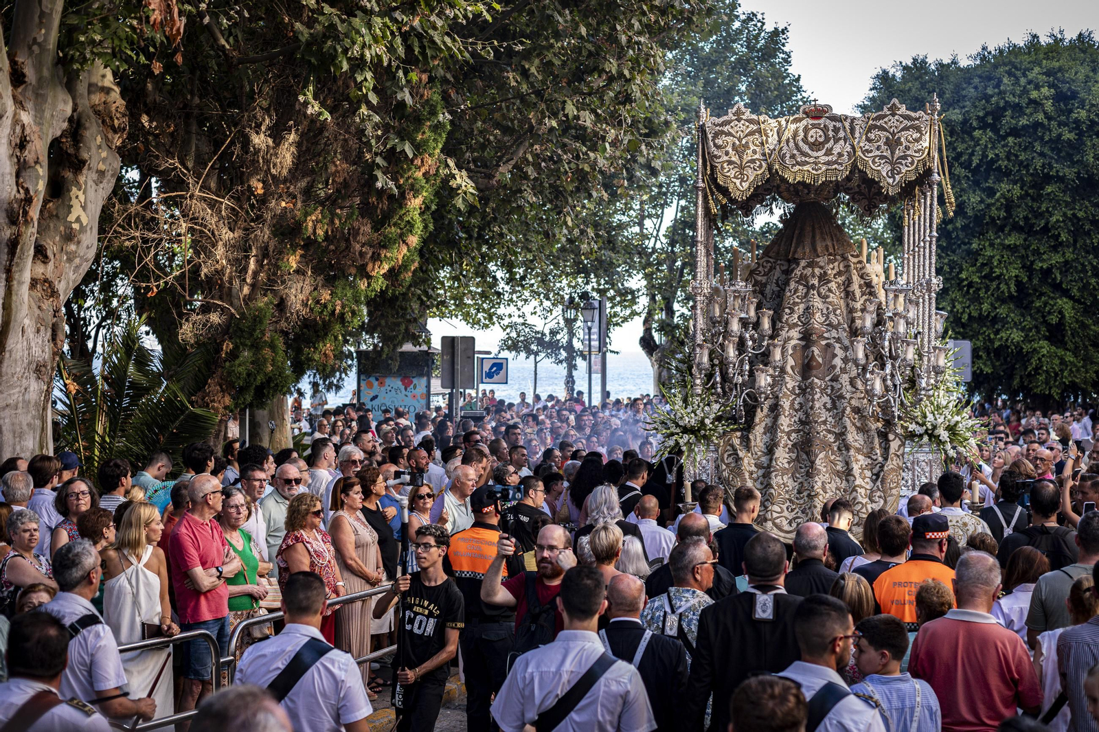 Las imágenes de la procesión de la Virgen del Carmen en Cádiz
