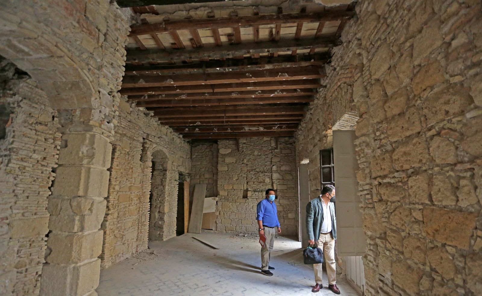 Imágenes de las obras del mítico Gallo Azul de Jerez