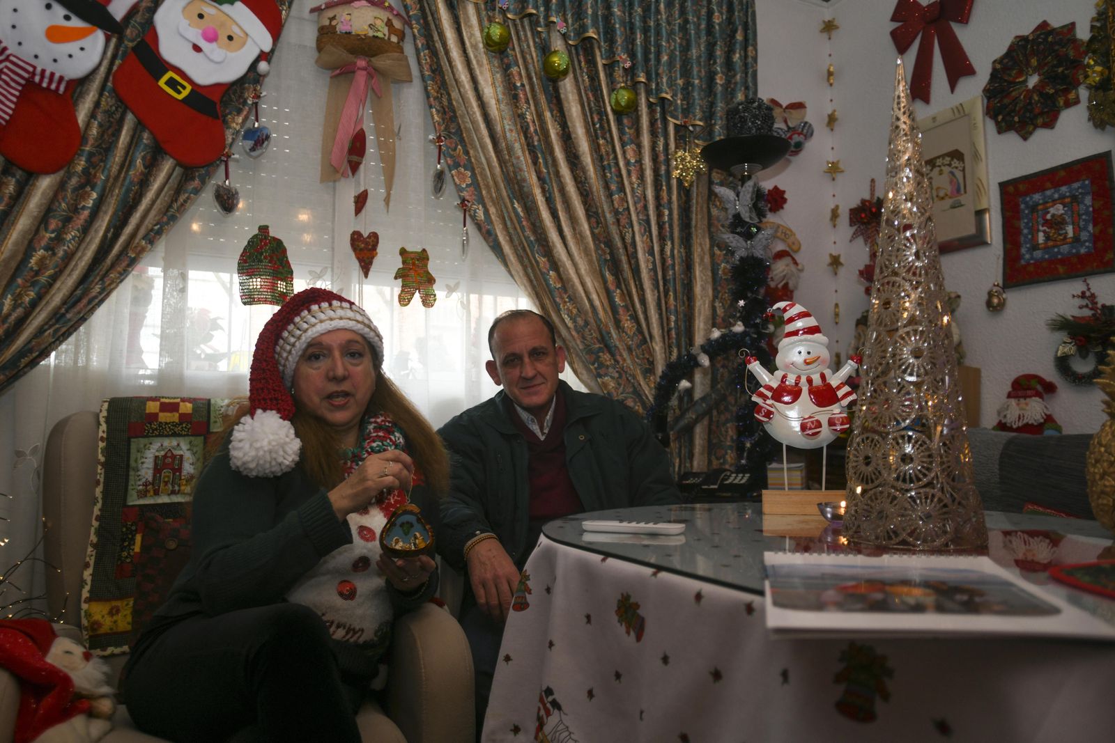 Fotos de la casa decorada por Navidad de la Mamá Noel de España