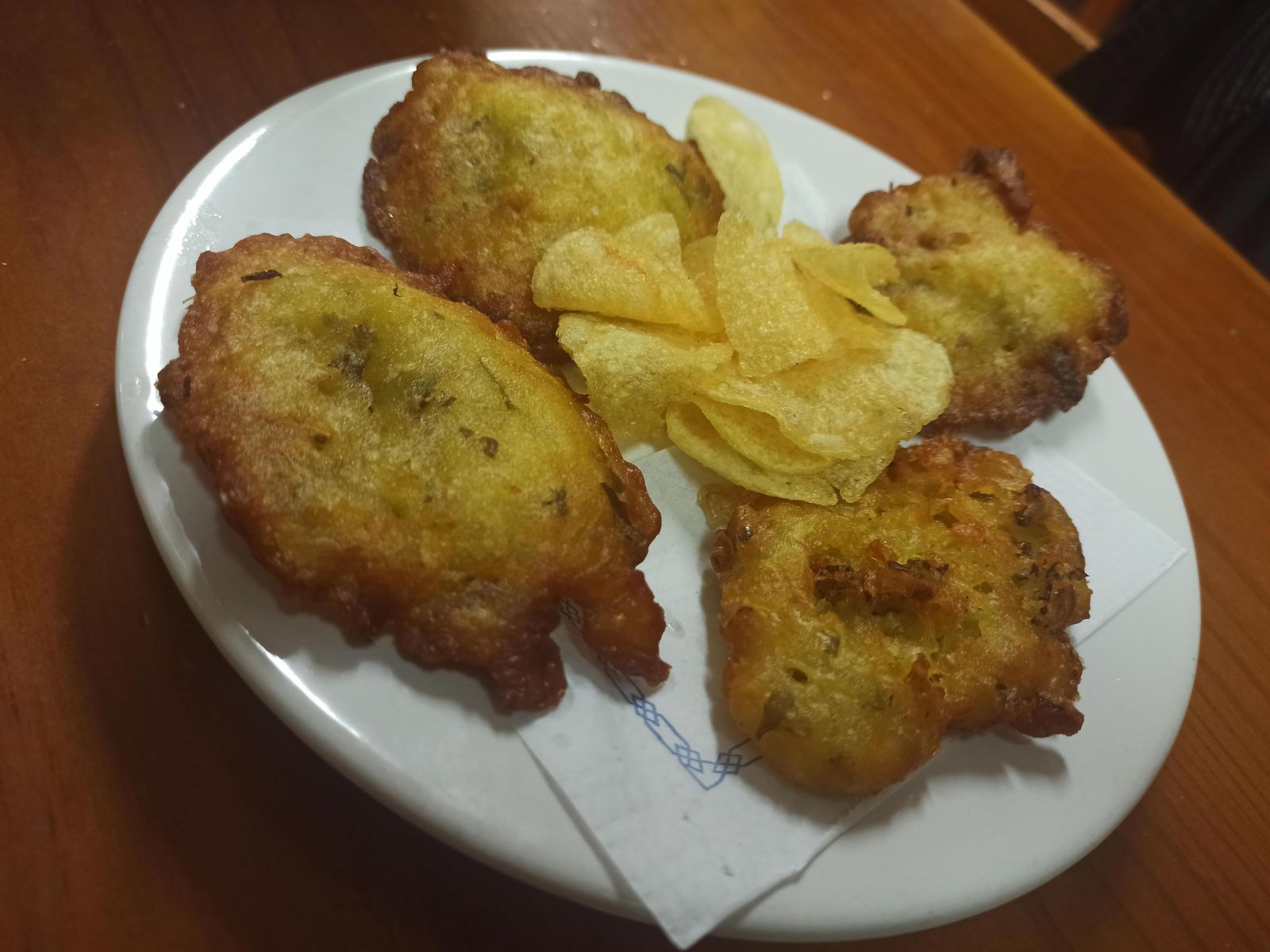 Tortillitas de bacalao: una receta tradicional con sabor a Andalucía