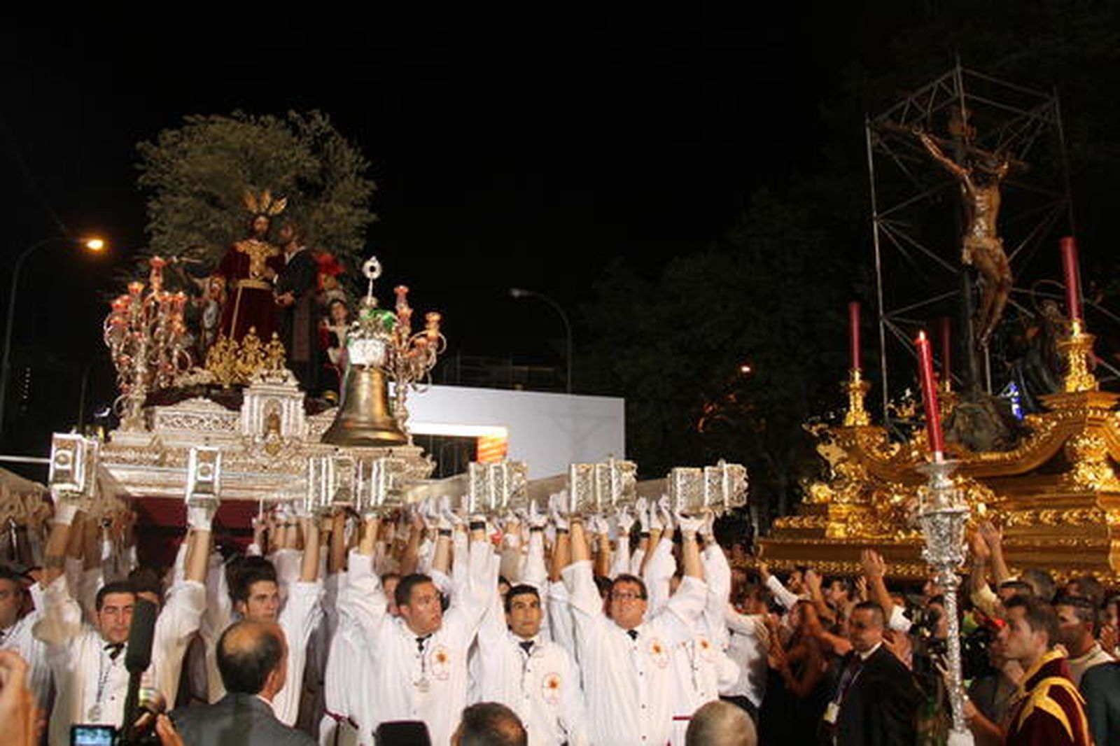 Mena y Prendimiento en Madrid en la JMJ

Foto: José Ramón Ladra  / Punto Press