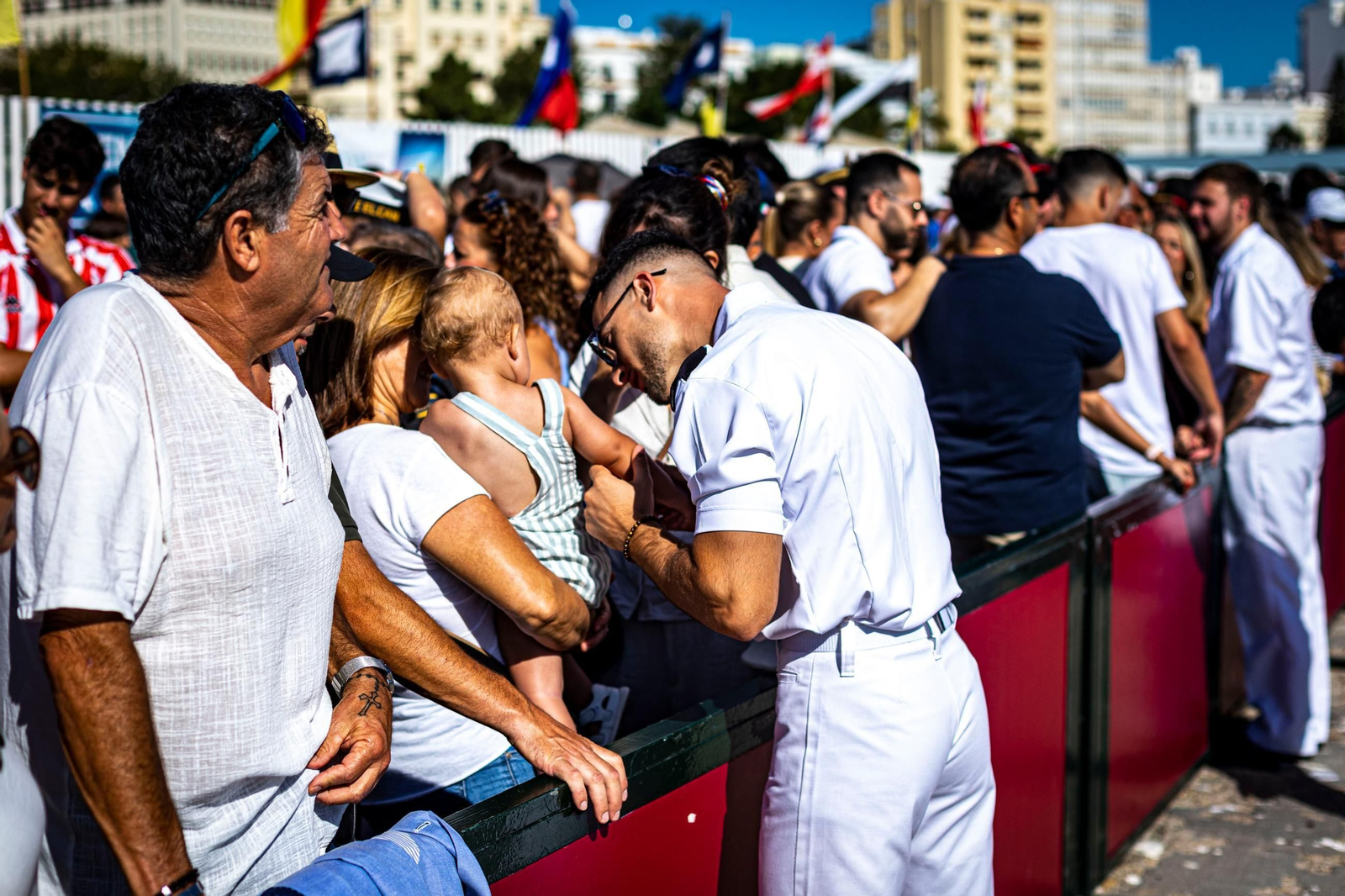 Las imágenes de la llegada del 'Juan Sebastián de Elcano' a Cádiz