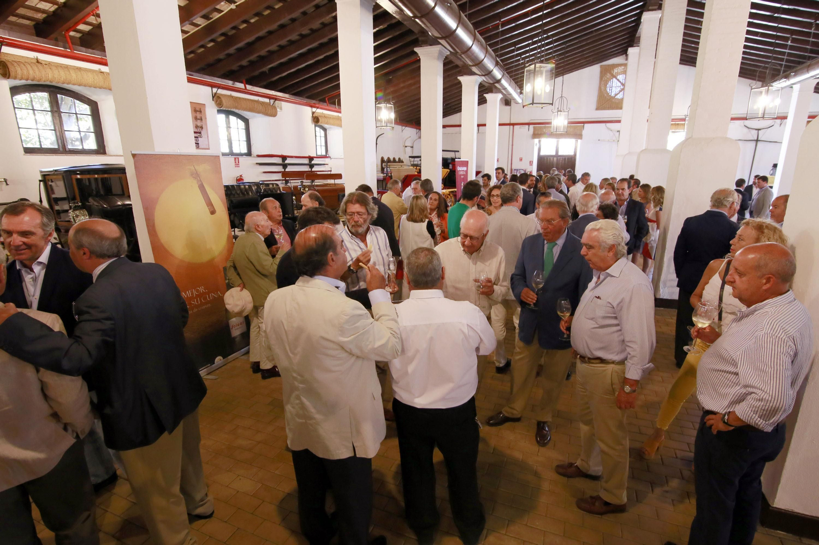 Presentación de la Carrera de Caballos de Sanlucar en el Museo de Enganches de Jerez