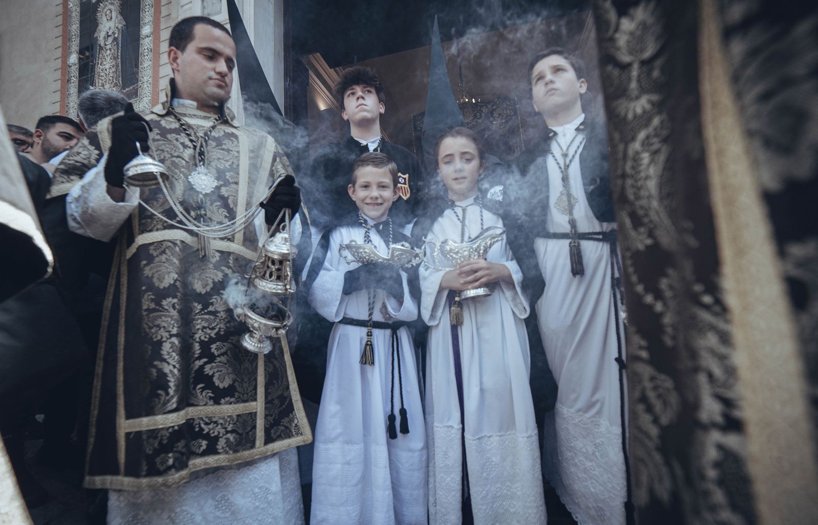 Fotos de Jesús Despojado el Domingo de Ramos en la Semana Santa de Sevilla