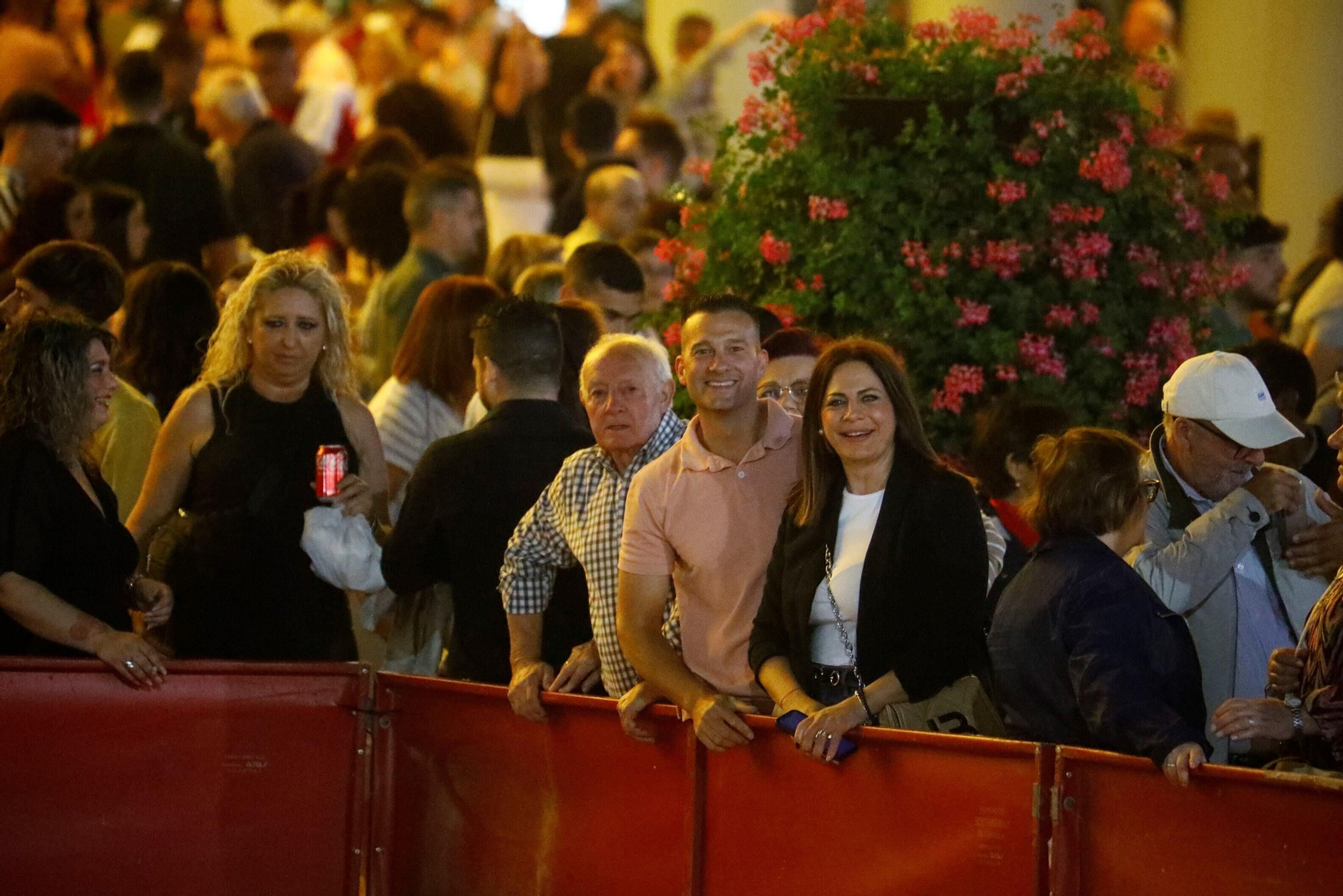 Córdoba ya disfruta de su Feria: las mejores fotos del alumbrado de la portada