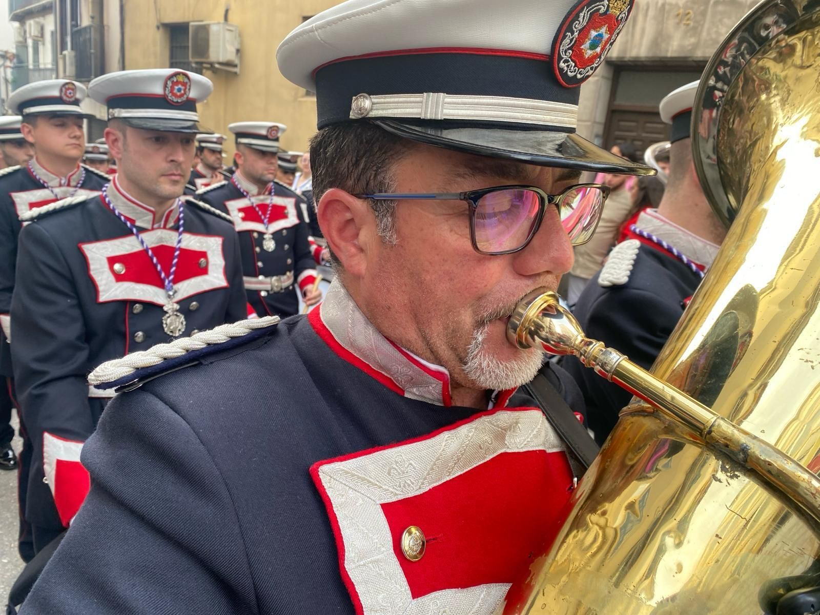 Tarde de Domingo de Ramos con cielos grises