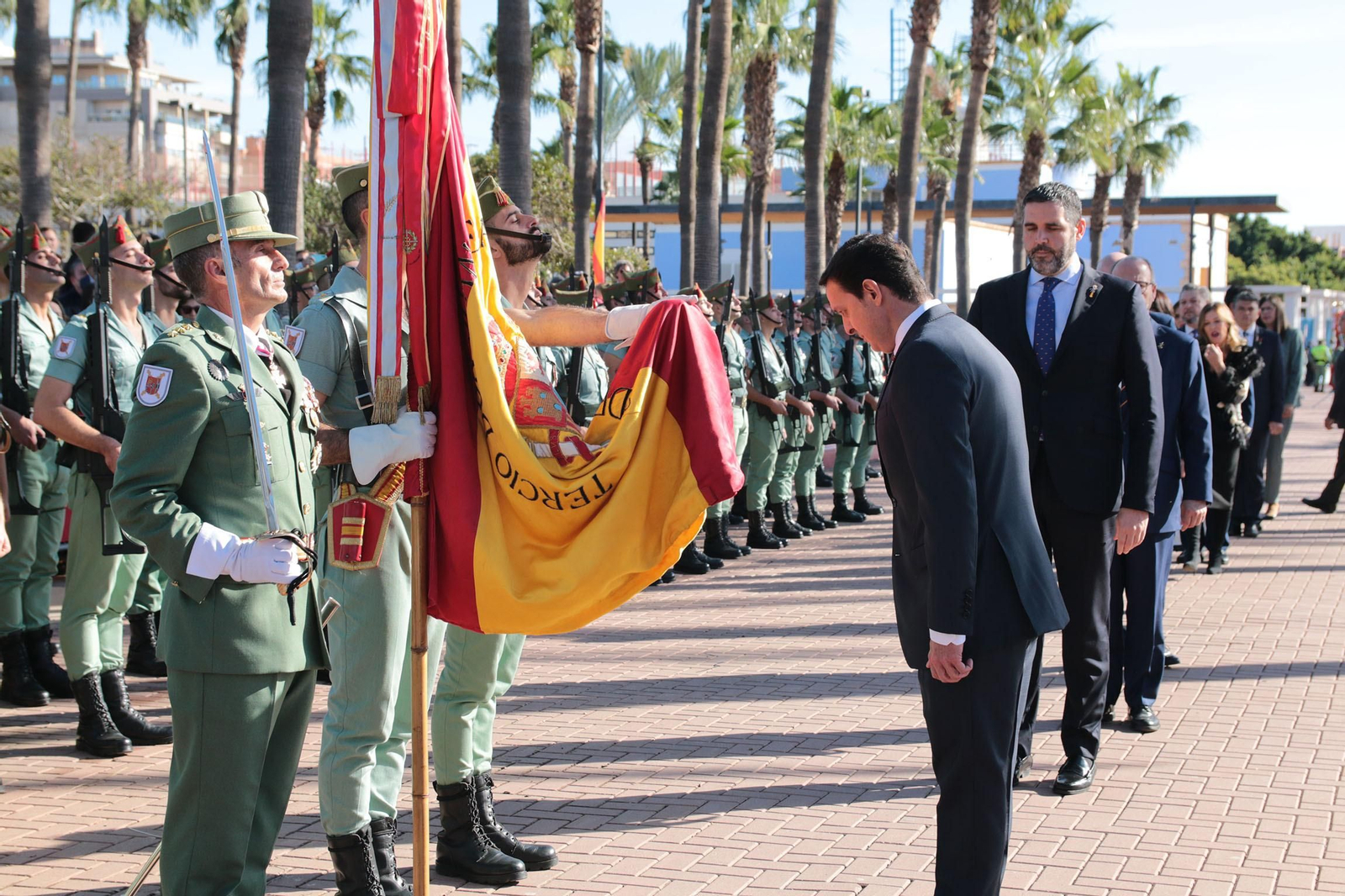 Jura de bandera civil en Las Almadrabillas