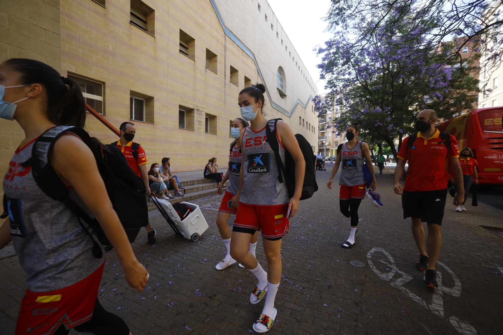 Las fotos del primer entrenamiento de la selección española femenina de baloncesto en Córdoba