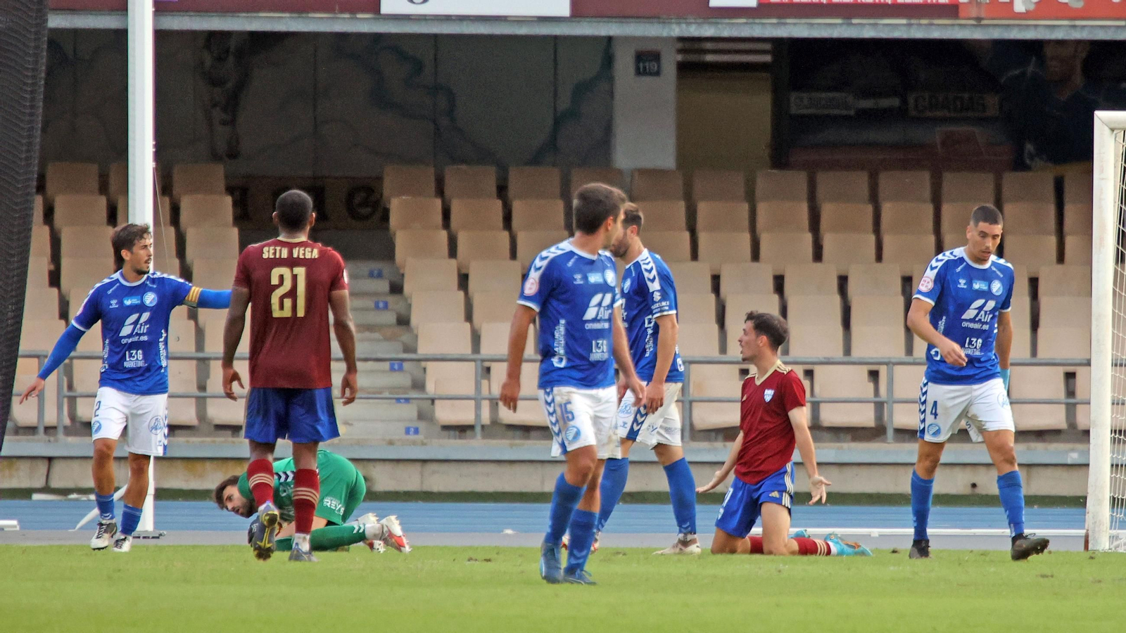 Imágenes del Xerez DFC contra La Unión Atlético en Chapín