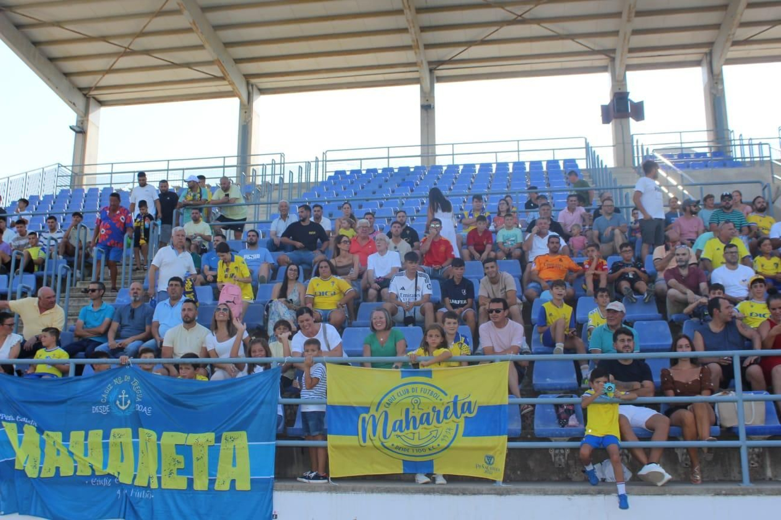 Las imágenes del Cádiz CF-Burnley