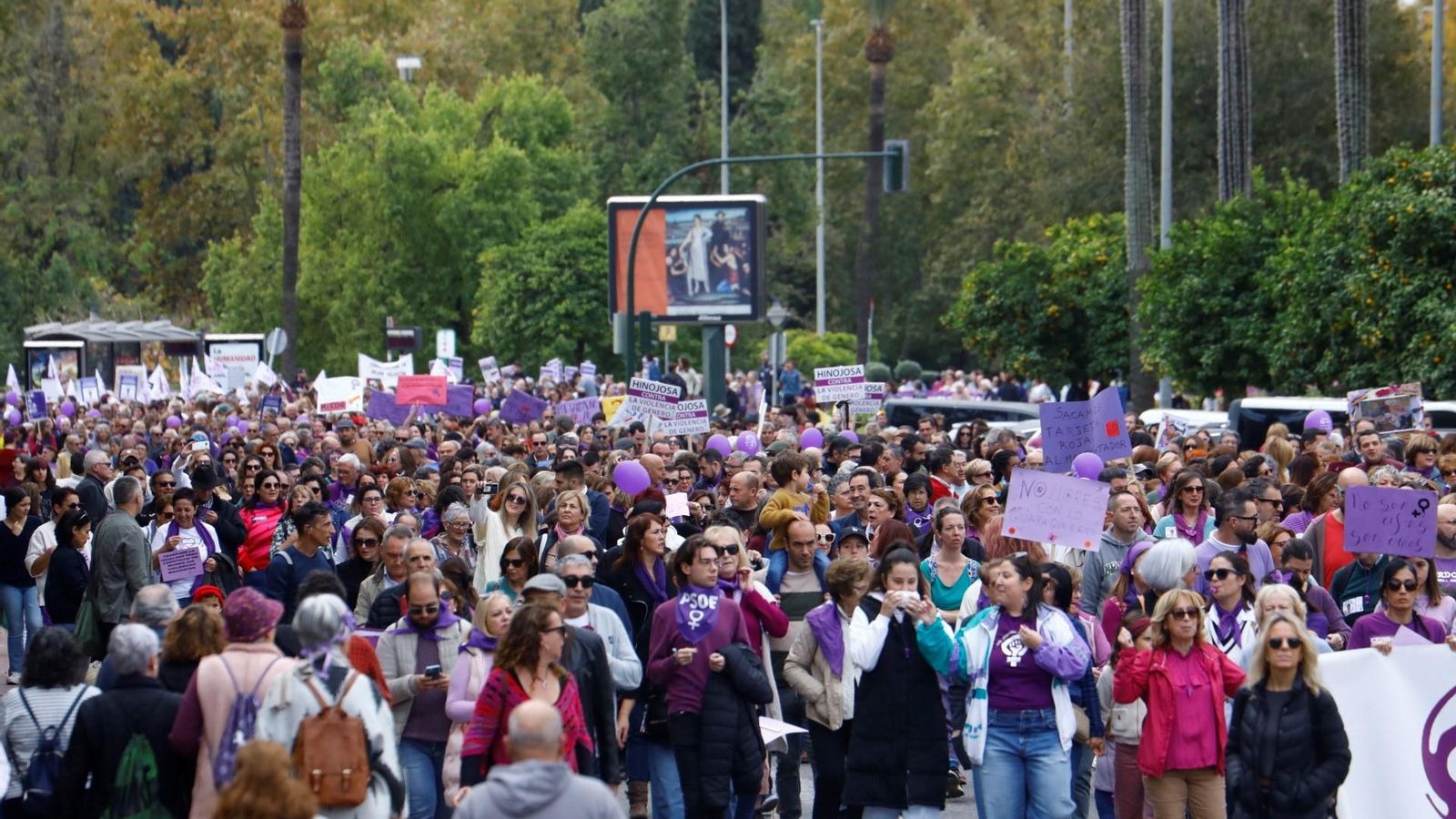 25N | Las imágenes de la manifestación contra la violencia a la mujer en Córdoba 25N | Las imágenes de la manifestación contra la violencia a la mujer en Córdoba