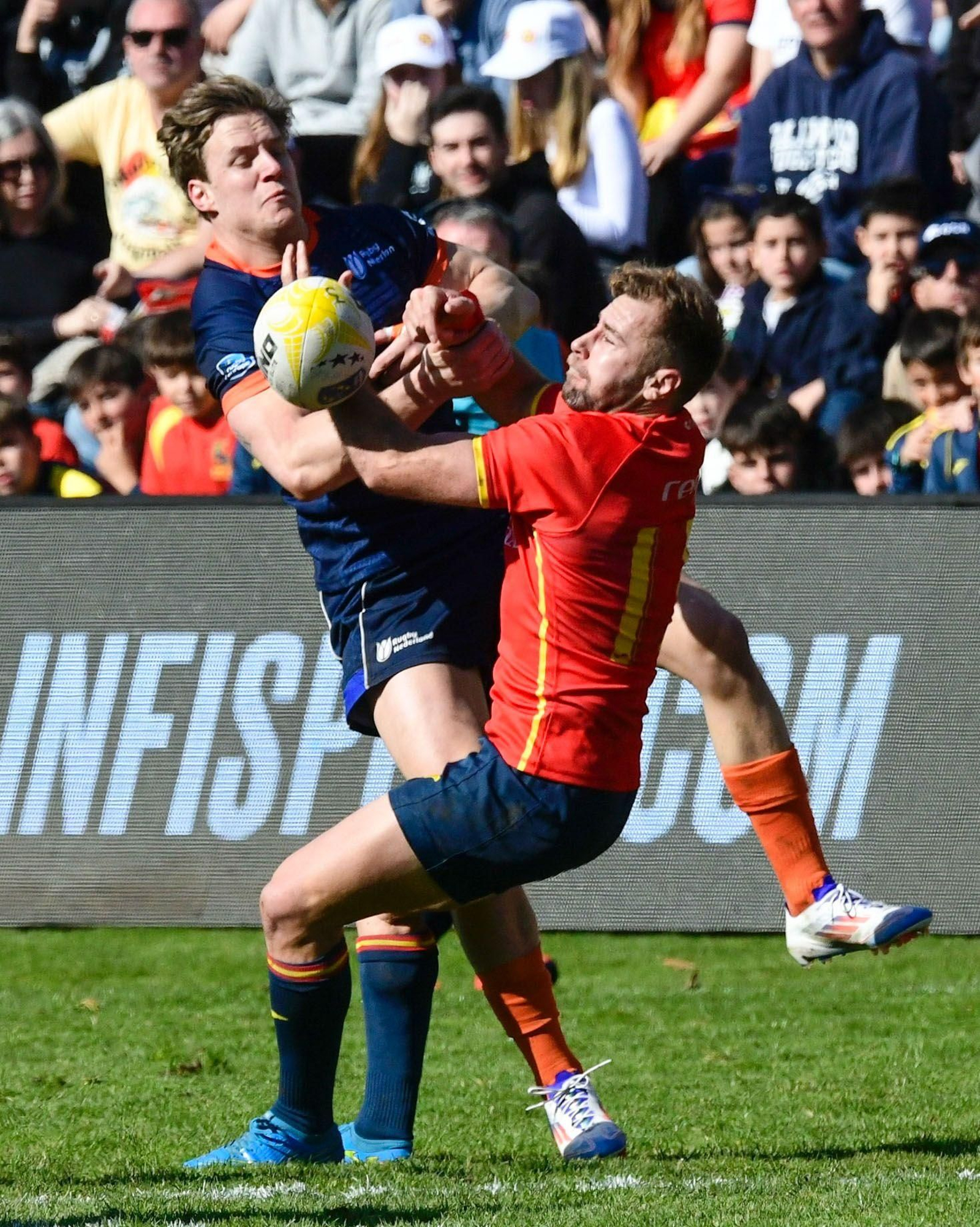 España, con el malagueño Alberto Carmona, acaricia regresar a un Mundial de rugby