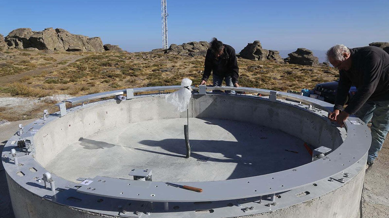 El equipo de Astrohita durante los trabajos.