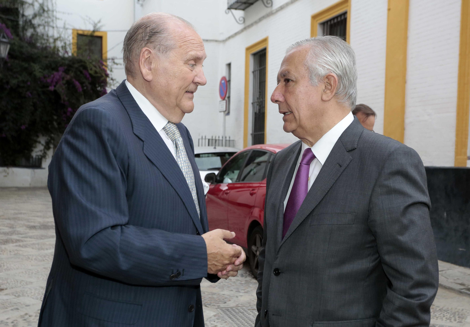 Los asistentes al VII Premio Manuel Clavero