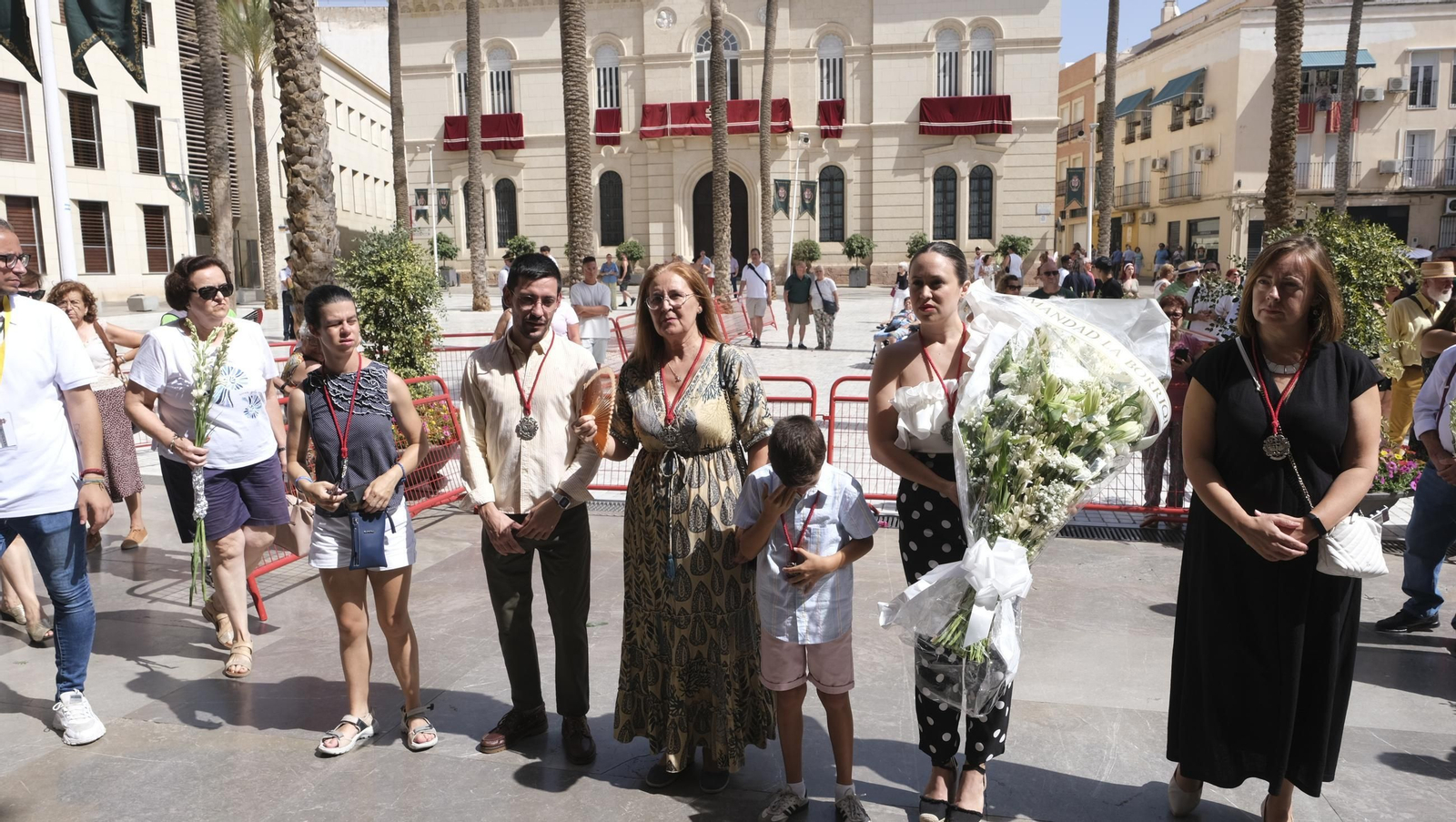 Ofrenda floral a la Virgen del Mar en la Feria de Almería 2024, en imágenes