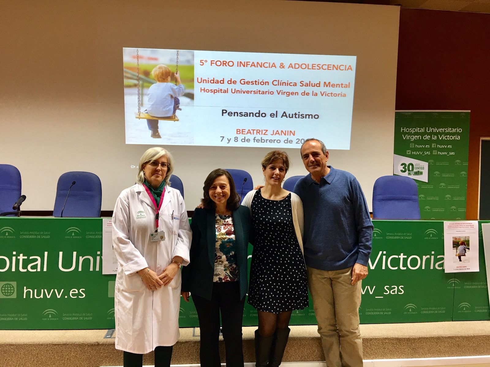 Fragero, Janín, Ortigoso y Romero durante la inauguración del V Foro Infancia y Adolescencia del Hospital Clínico.