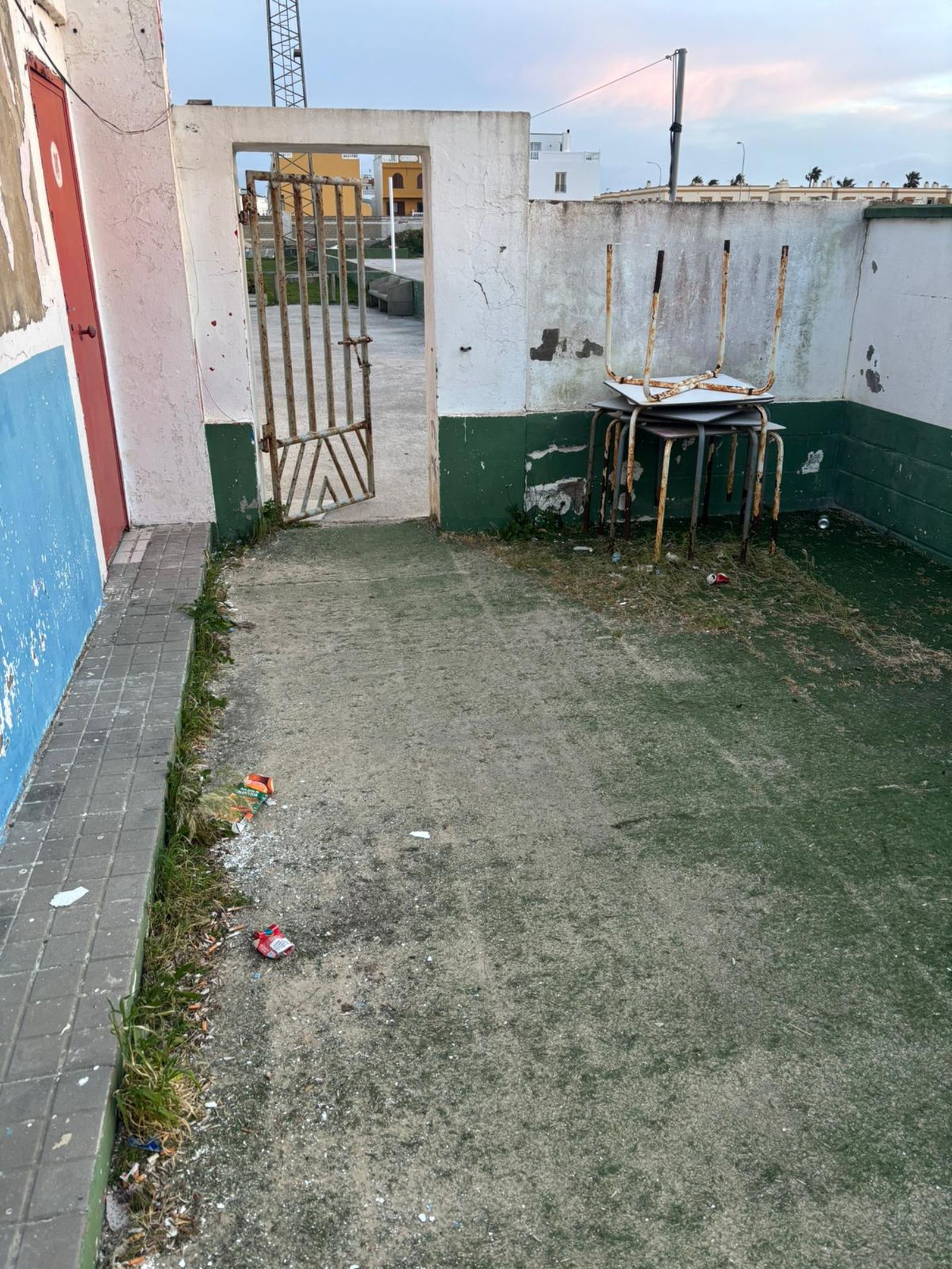 Estado de las instalaciones del recinto deportivo tarifeño