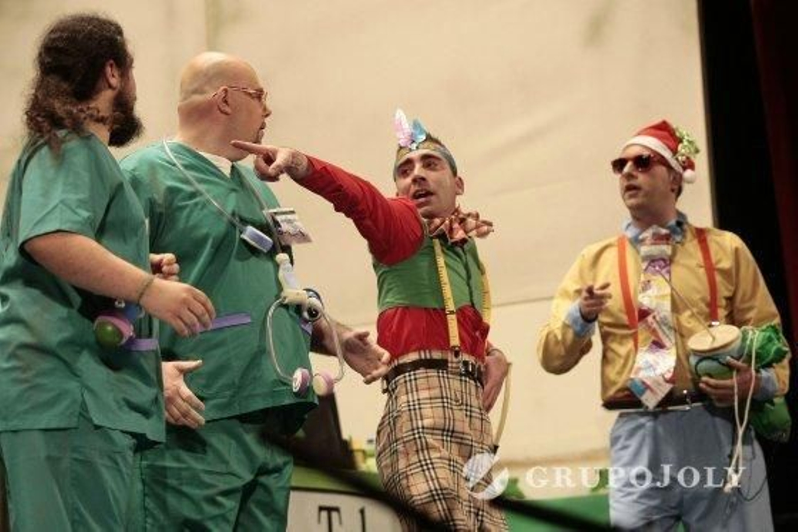 Clínica privada Sana, sana culito de rana.   Foto: Fito Carreto · Lourdes de Vicente