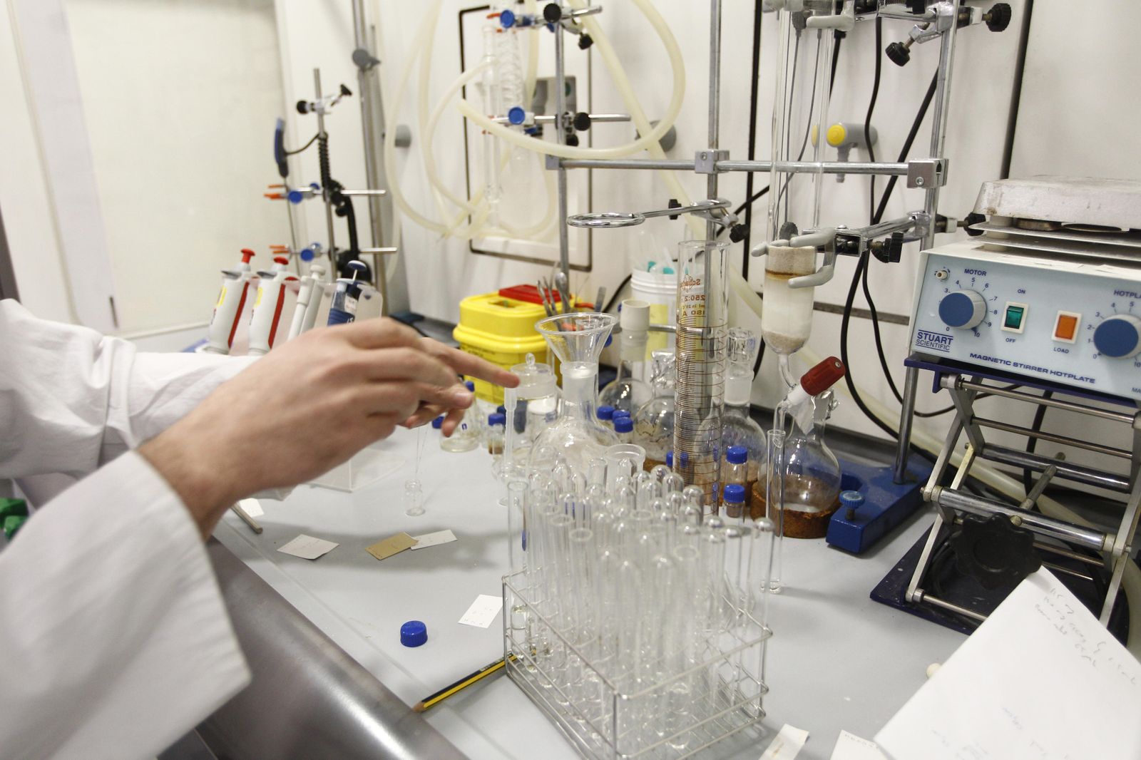Imagen de archivo de un laboratorio en plena investigación
