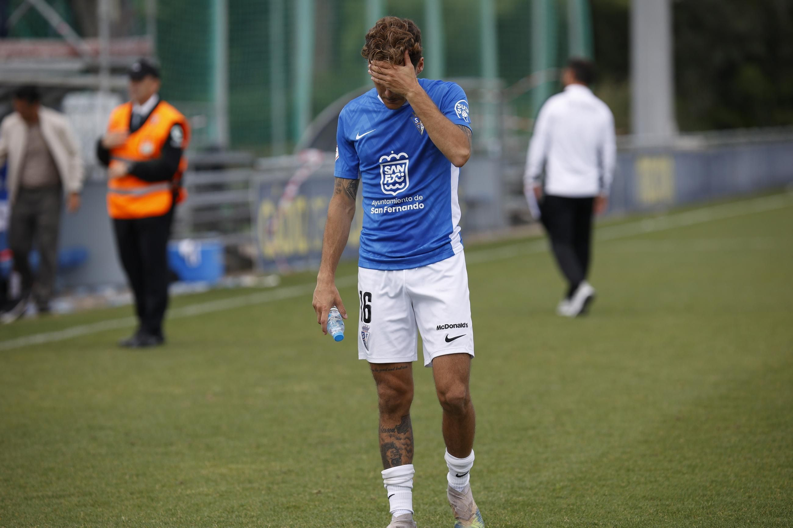 Las imágenes del partido entre el Cádiz Mirandilla y el San Fernando