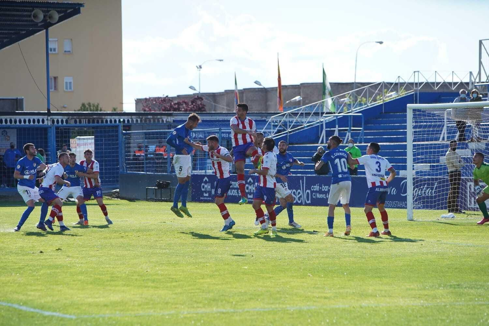 Las fotos del Linares - Algeciras CF
