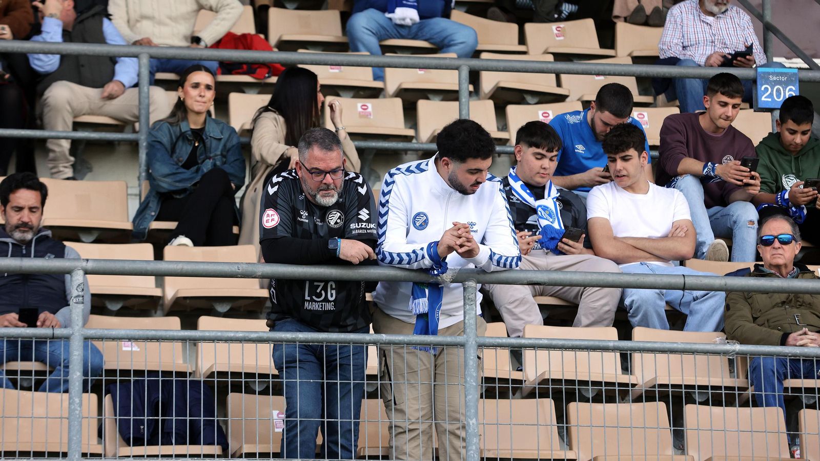 Búscate en el Xerez DFC contra el Águilas FC