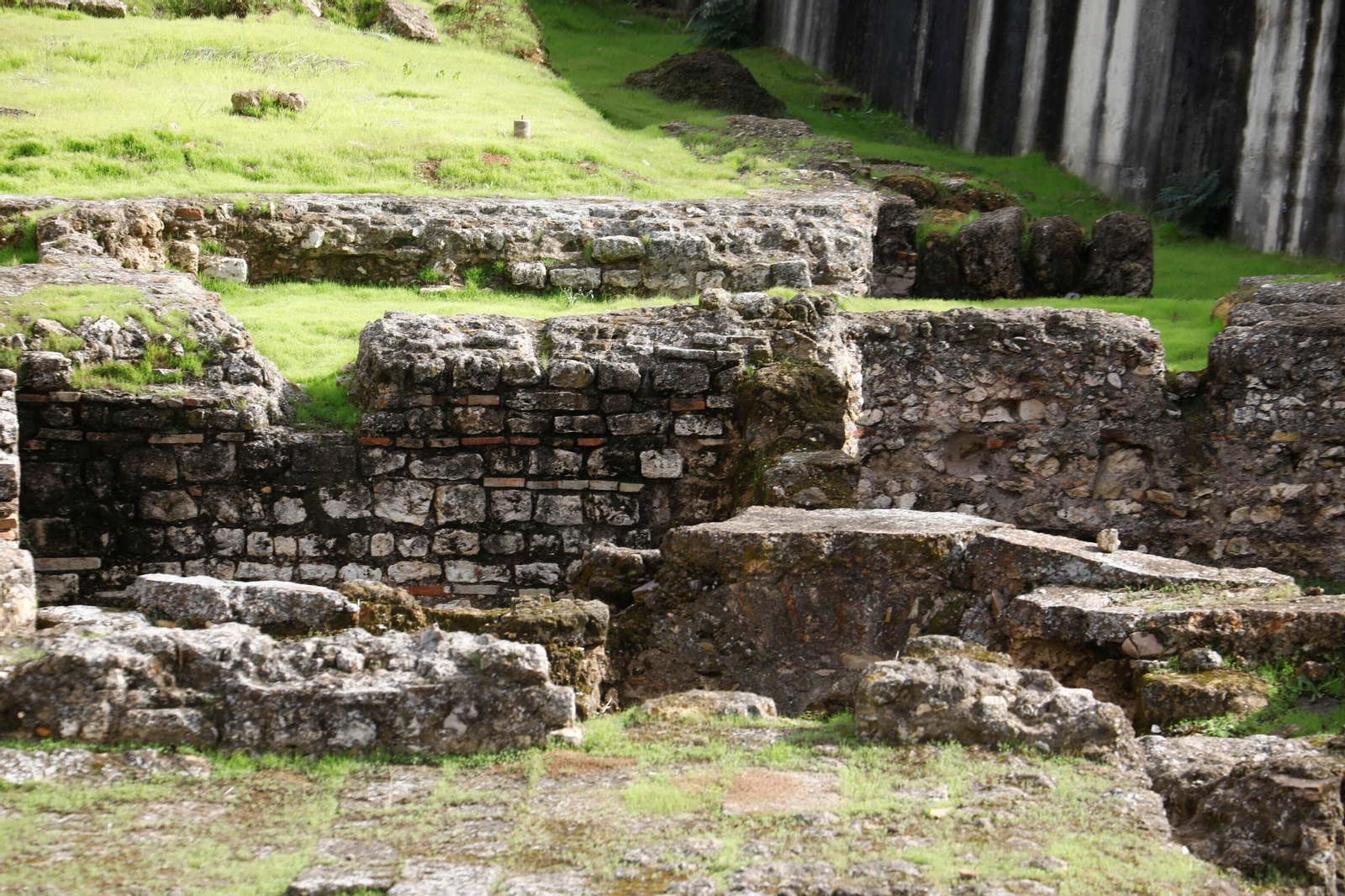 Las imágenes del estado del yacimiento de Cercadilla