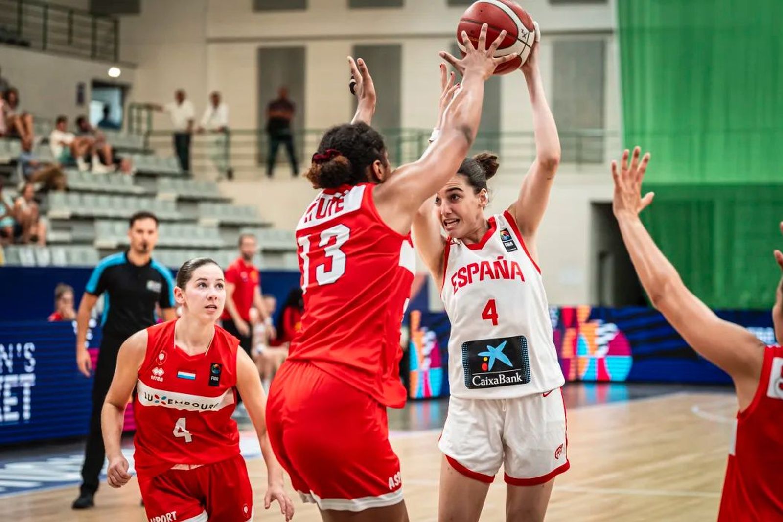 María Arrebola, a cuartos de final del Eurobasket sub 18