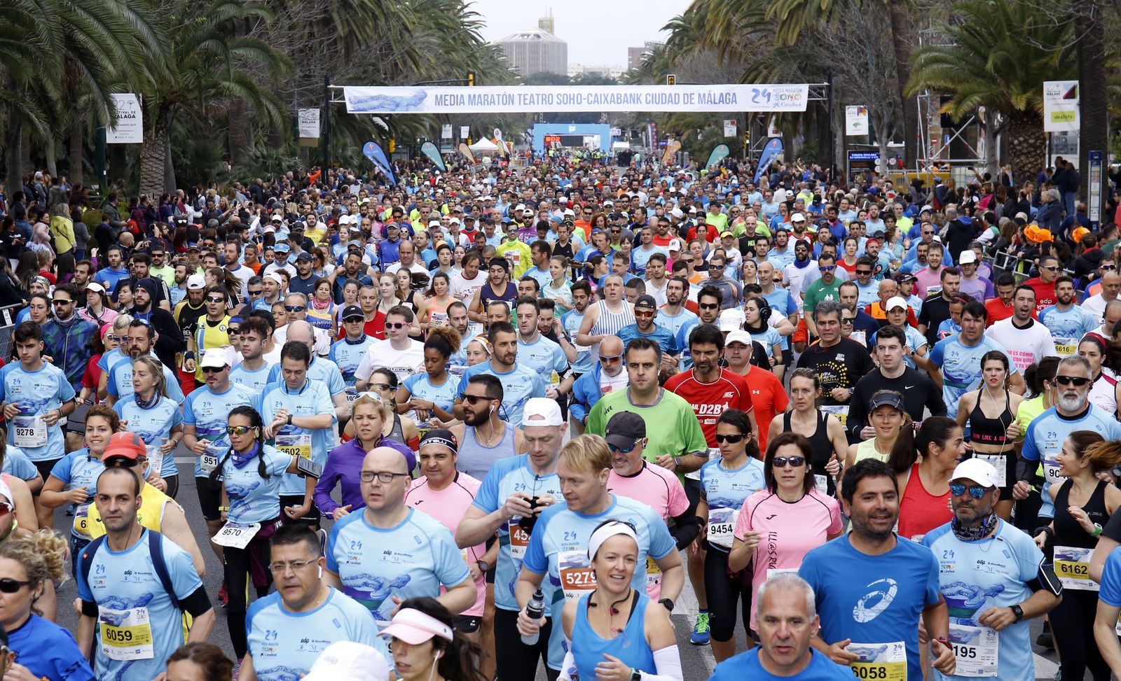 Perspectiva de la Media Maratón de Málaga en la salida.