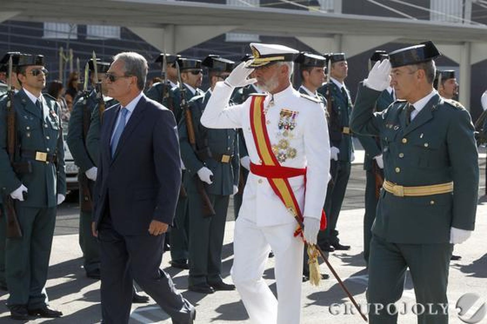 La Guardia Civil celebra el Día de su Patrona, la Virgen del Pilar. 

Foto: Jesus Marin