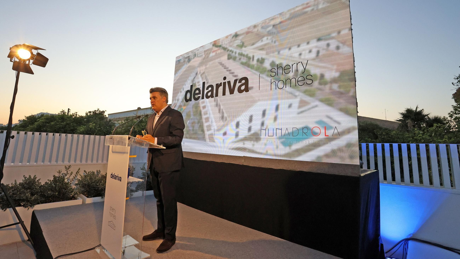 Inauguración De la Riva Sherry Homes en Jerez
