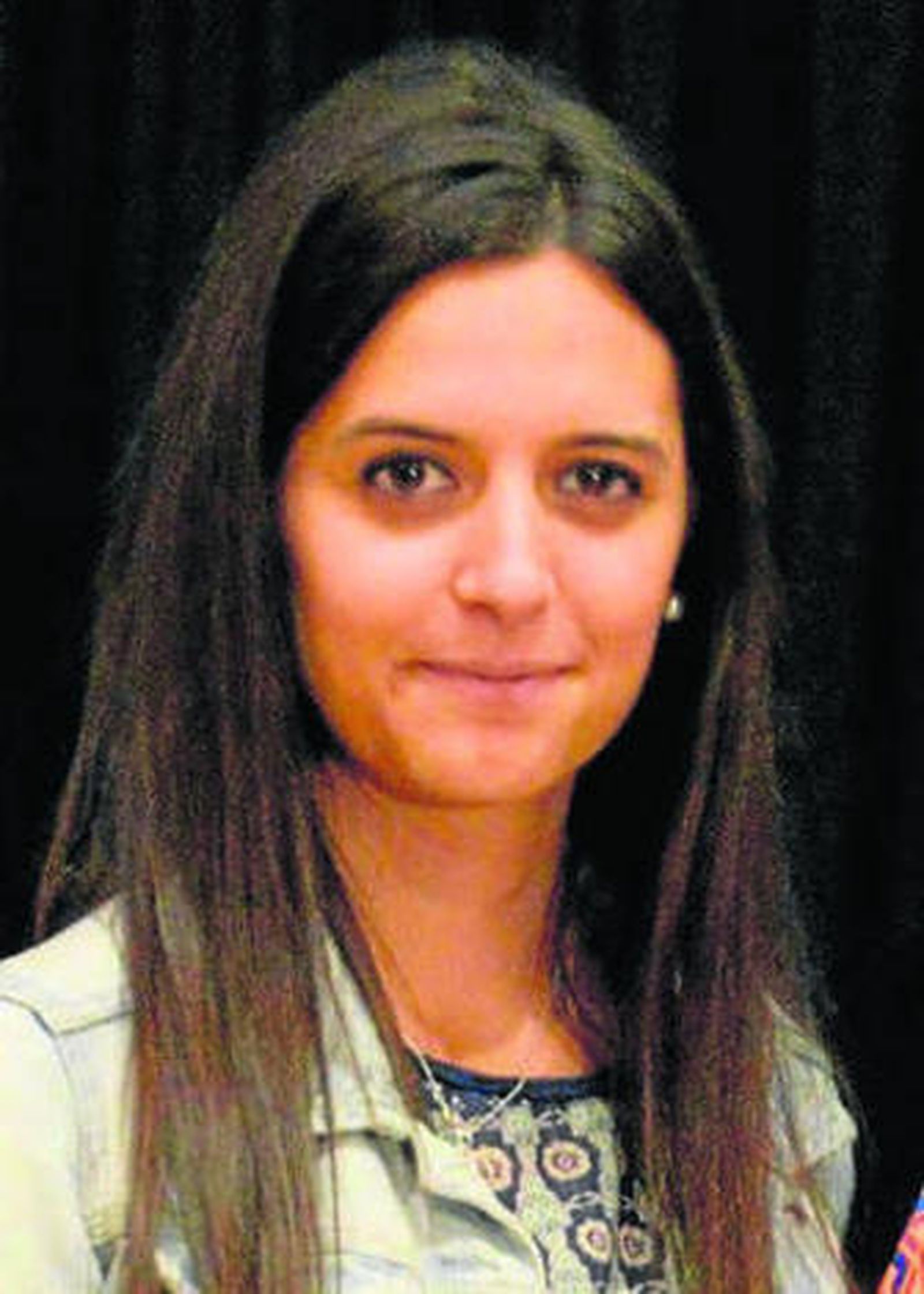 Esther Villanueva, reina juvenil.
