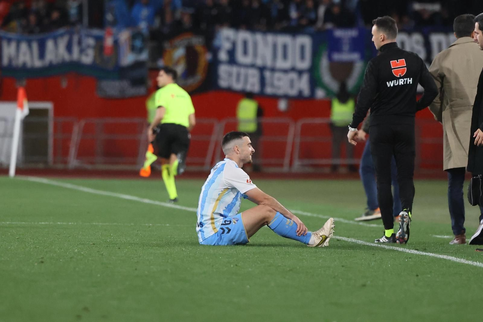 Preocupación por la rodilla derecha de Ramón