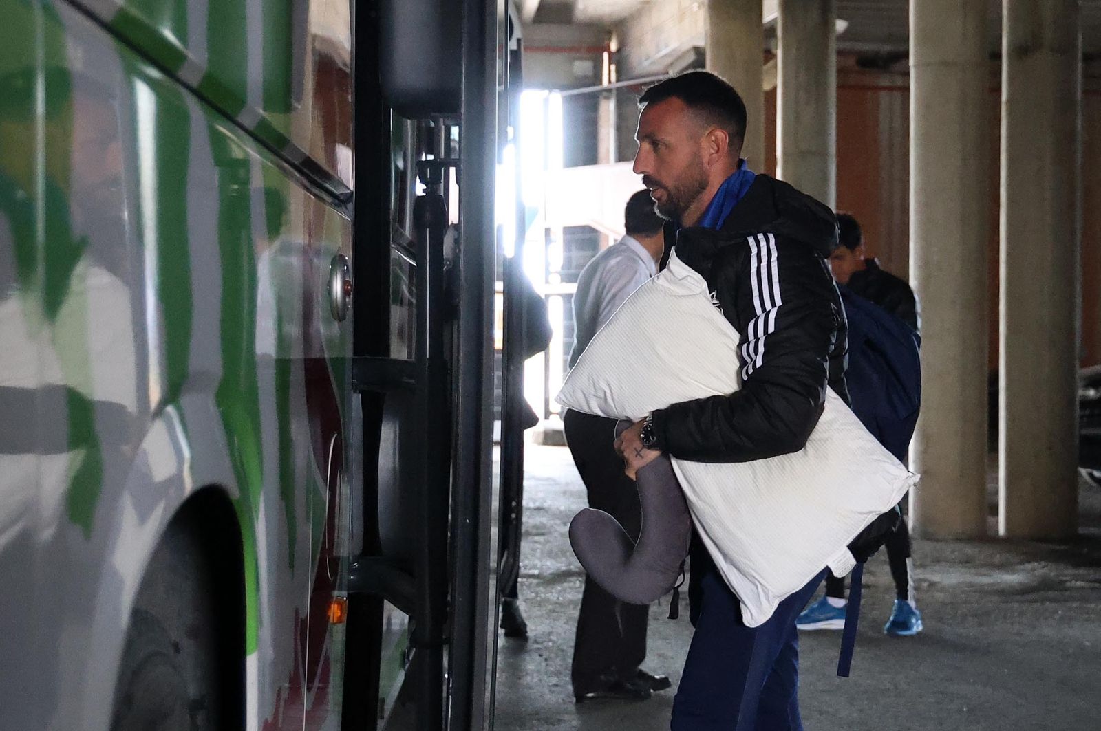 Imágenes de la salida del Recreativo de Huelva a Murcia