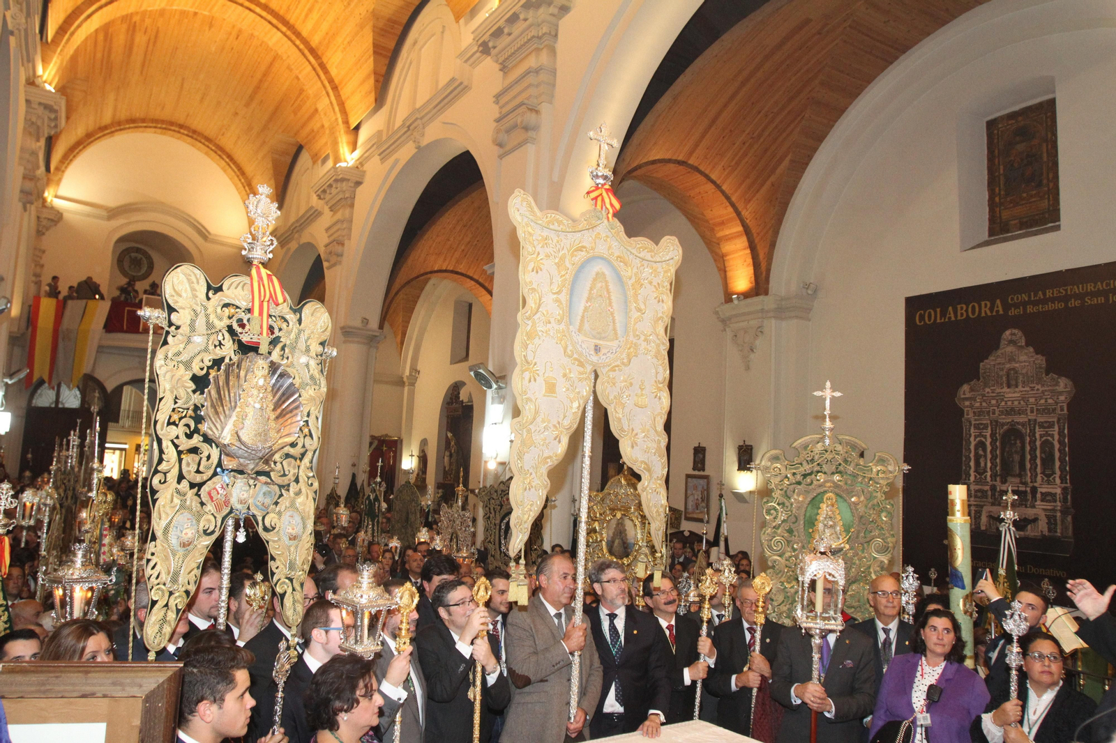 Imágenes del Recorrido del Rosario Glorioso de La Magna Rociera