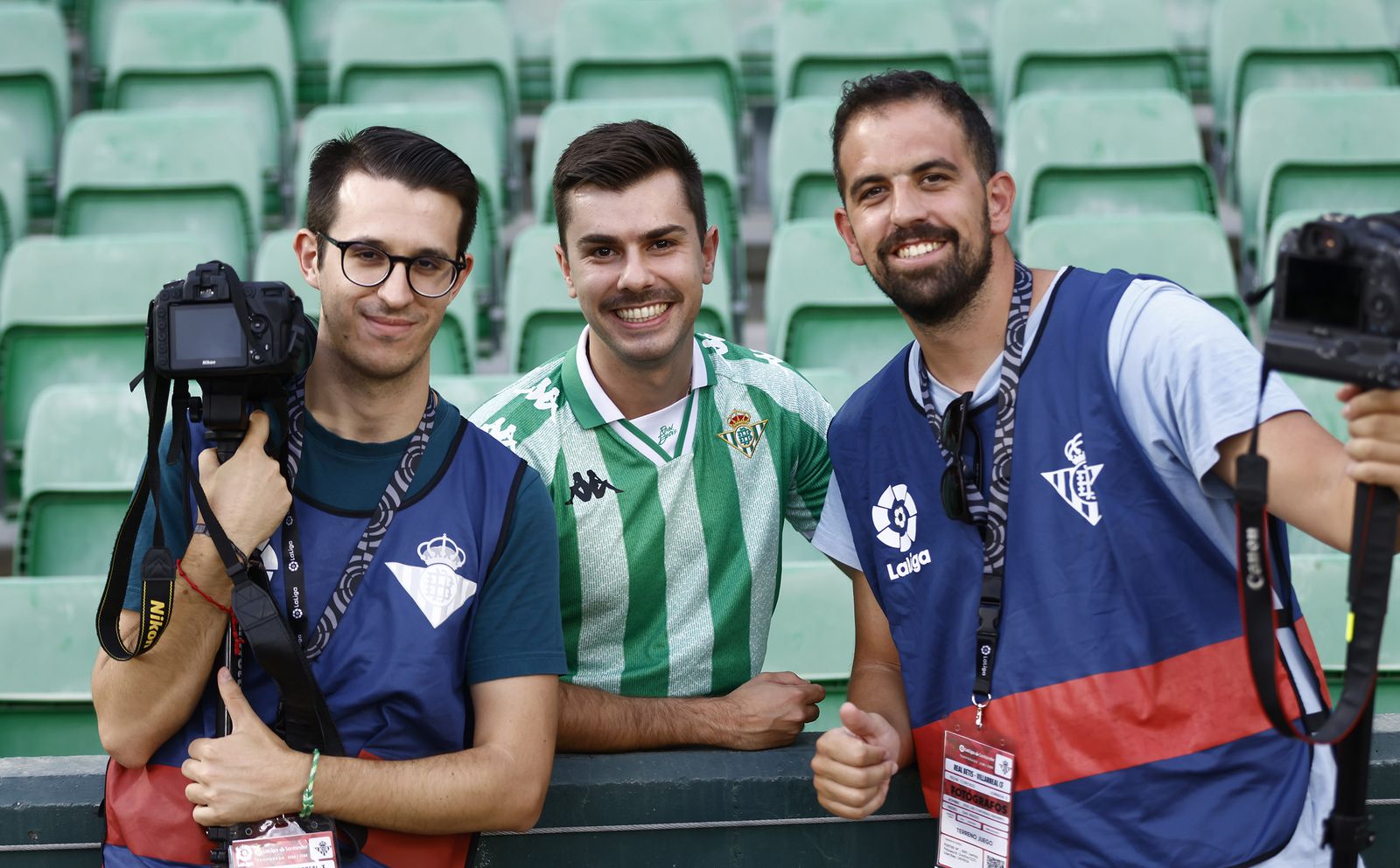 Búscate en las fotos del partido Betis-Villarreal