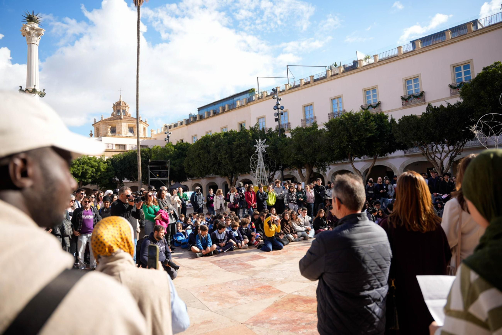 Almería reivindica la diversidad en el Día Internacional del Migrante, en imágenes