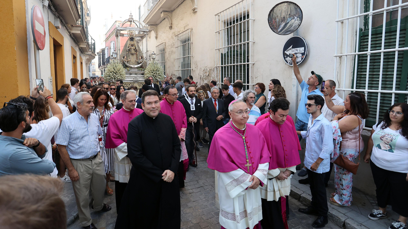 Procesión de la Virgen de la Merced por Jerez