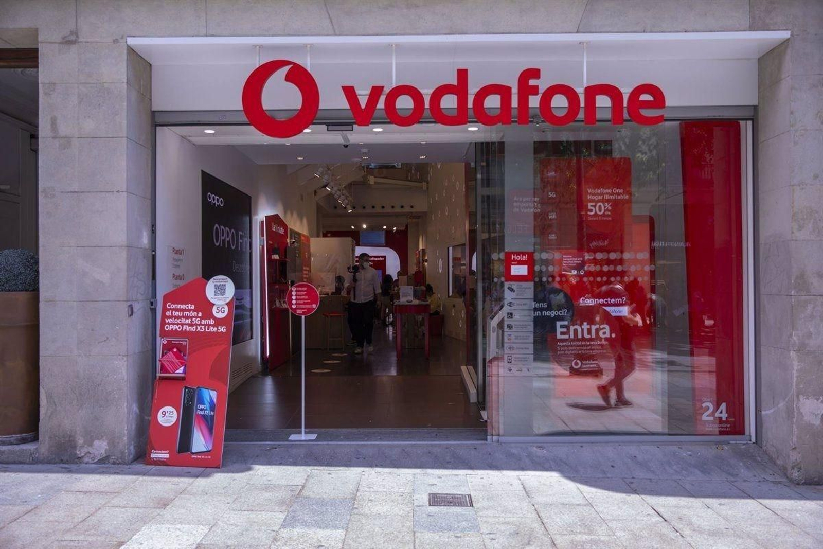 Una de las tiendas Vodafone en Andalucía