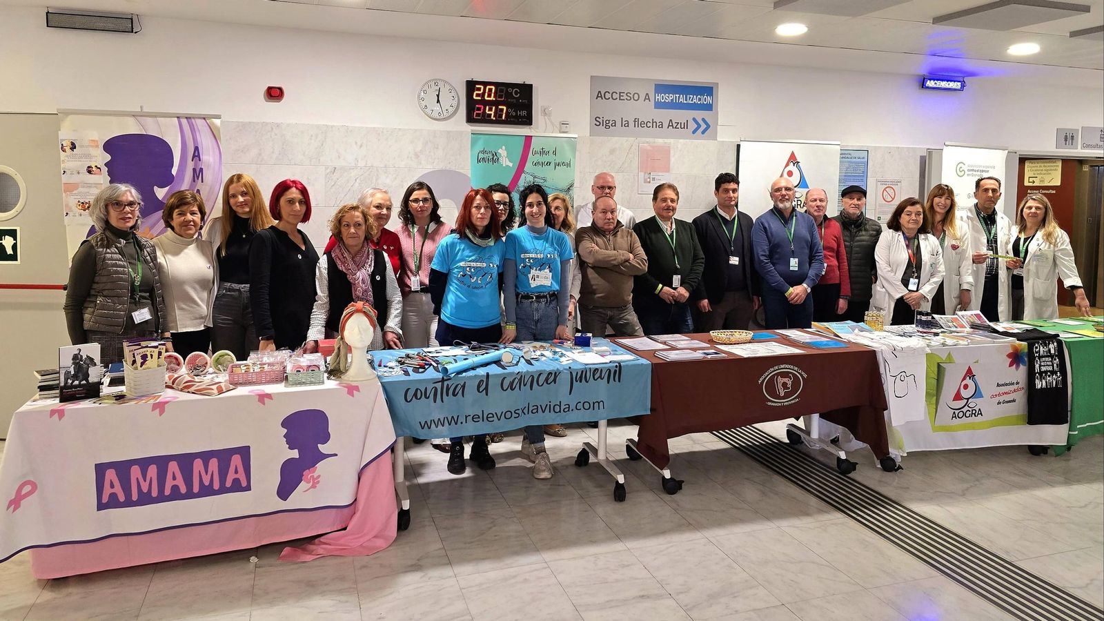 Representantes de distintas asociaciones que luchan contra el cáncer.