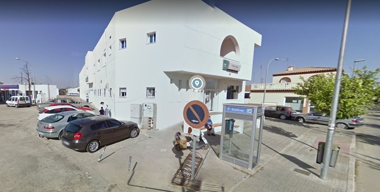 Exterior del centro de salud de La Barca.