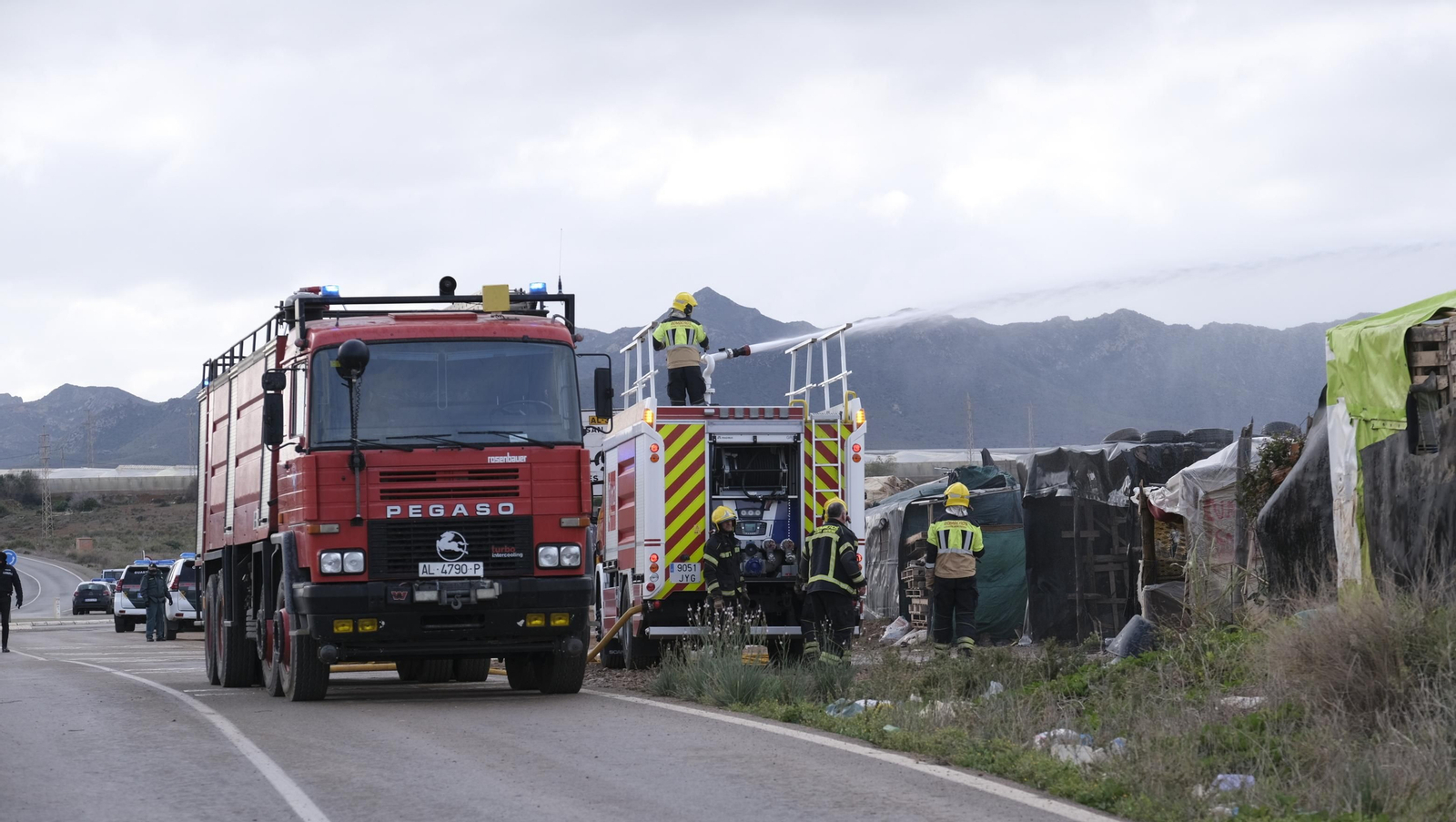 Imágenes del desalojo del asentamiento chabolista 'El Walili', en Níjar