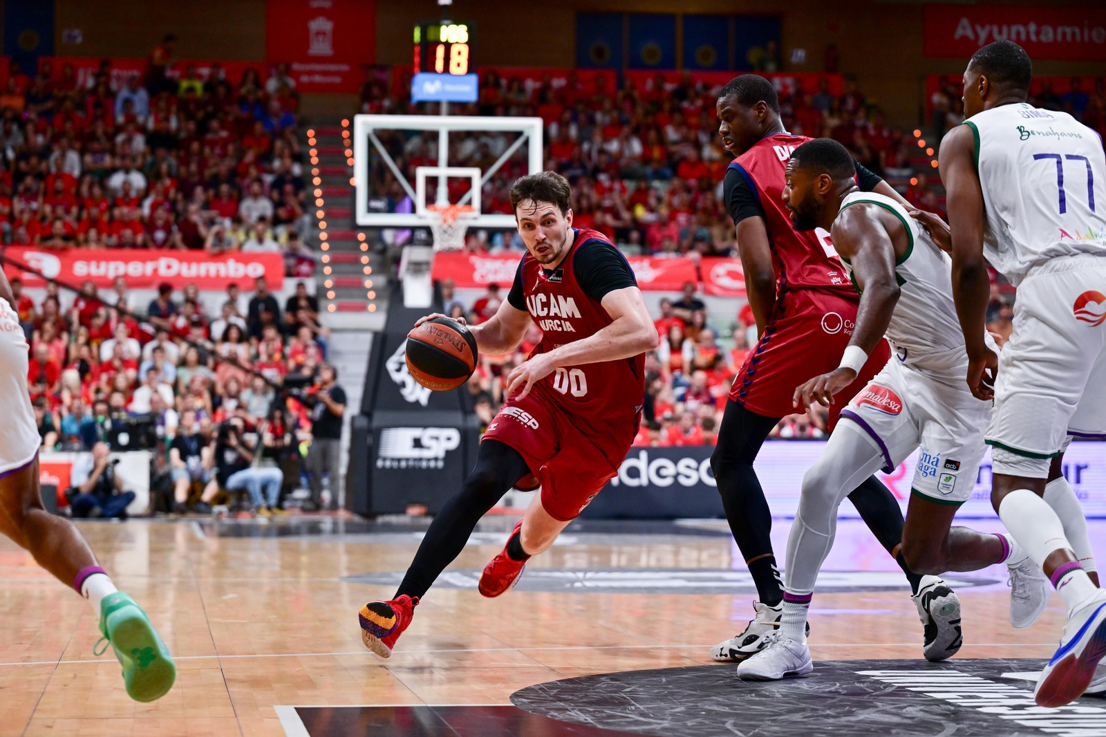 Las fotos del UCAM Murcia - Unicaja, 4º partido de las semifinales de ACB