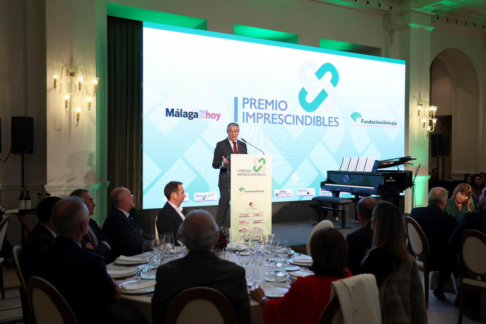 Todas las fotos del I Premio Imprescindibles, del Grupo Joly