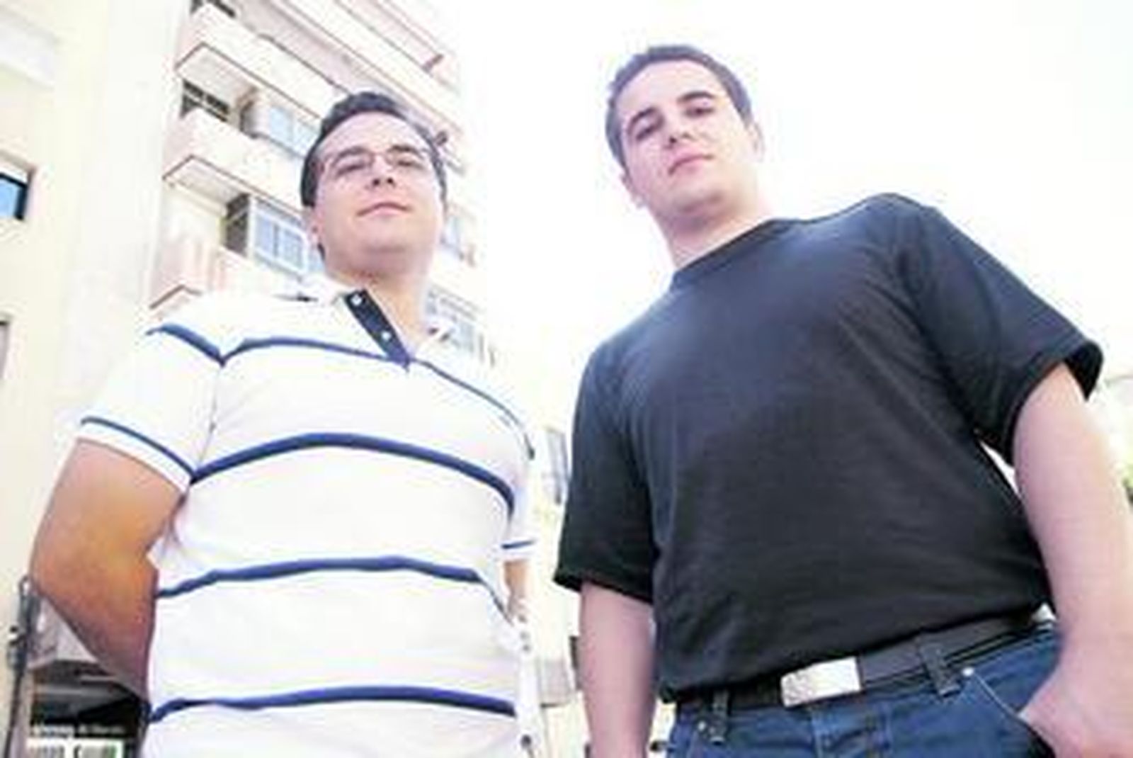 Pedro (izqda) y Óscar (dcha) se irán de Almería en la segunda semana de septiembre.