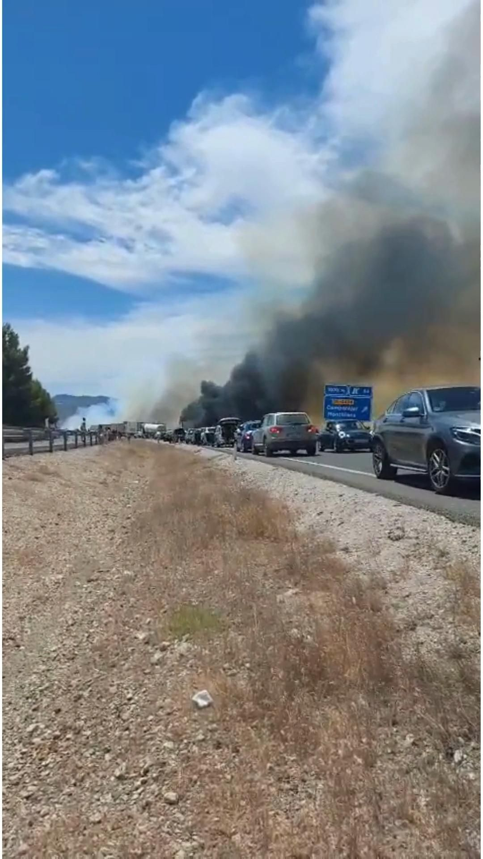 Incendio de un camión en la A-44 sentido Bailén.