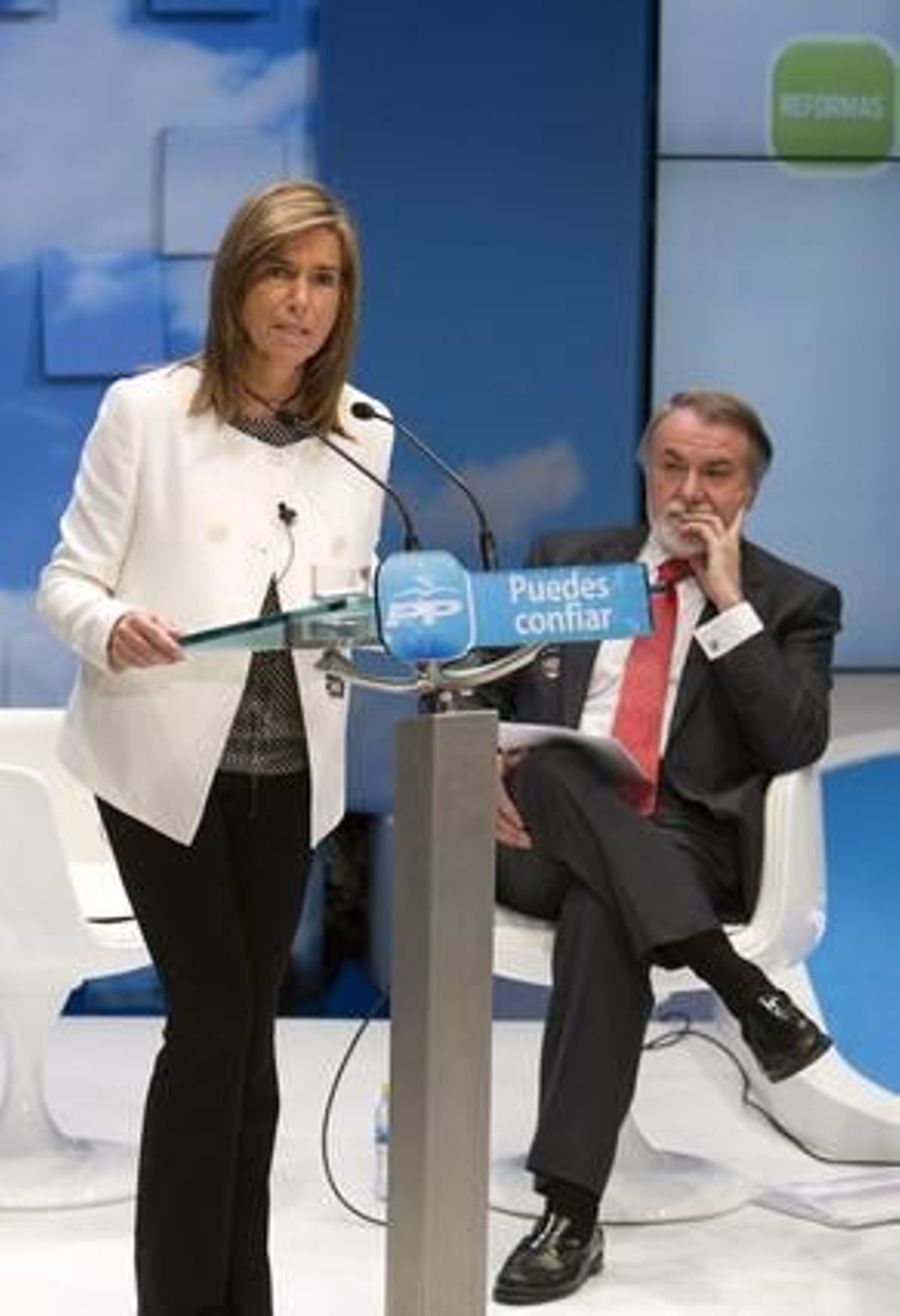 Segunda jornada en la Convención del PP de Sevilla

Foto: EFE