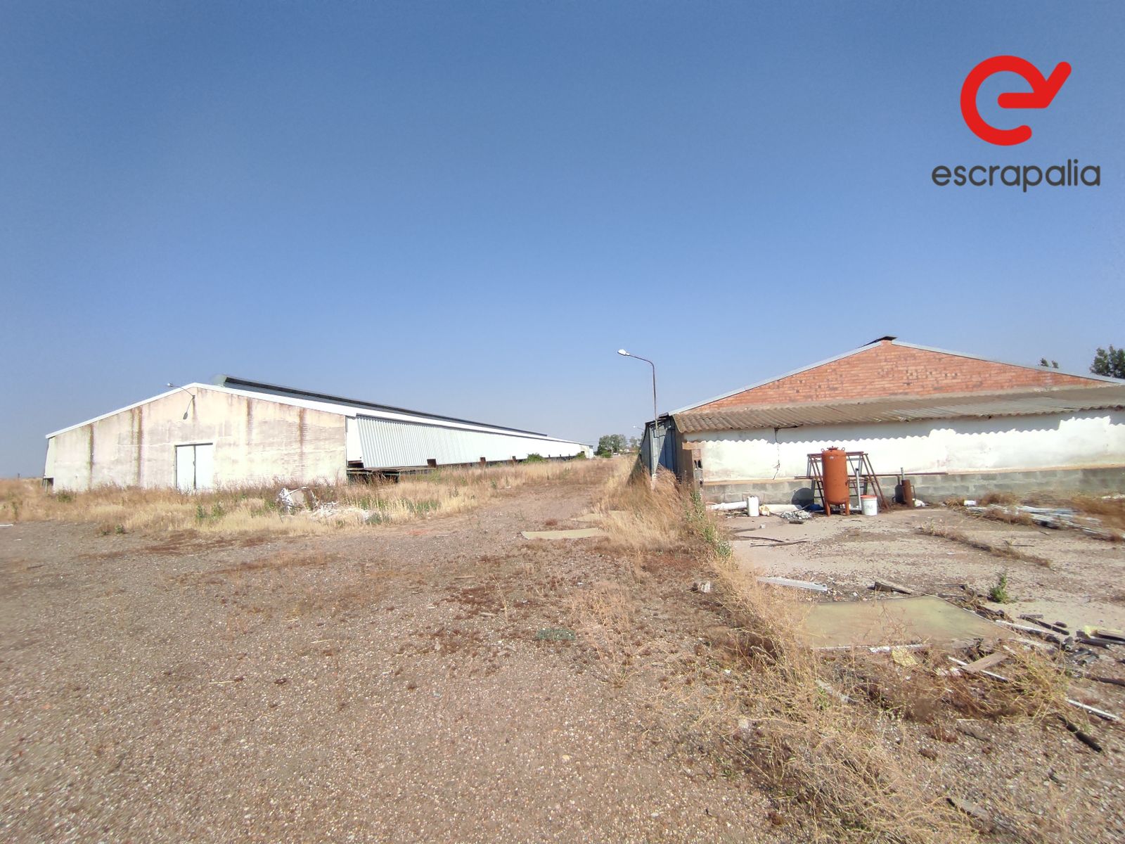 La granja de 43.000 metros cuadrados a subasta por 1 euro